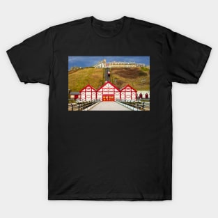 Saltburn by the Sea Pier and cliff lift T-Shirt